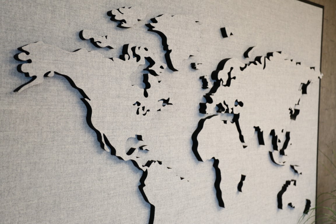 Götessons Tell-us World-Map 160 x 120 cm  160120-1 2