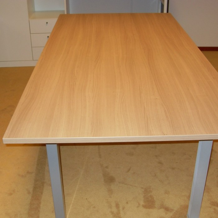 Vergadertafel TriASS 4 poot 200 x 100 cm [2]