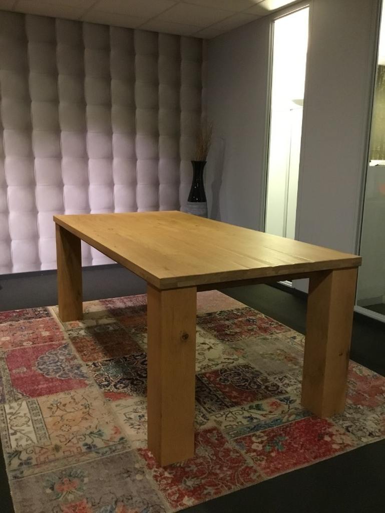 Chapla eikenhouten tafel 200 x 100 x 78 cm