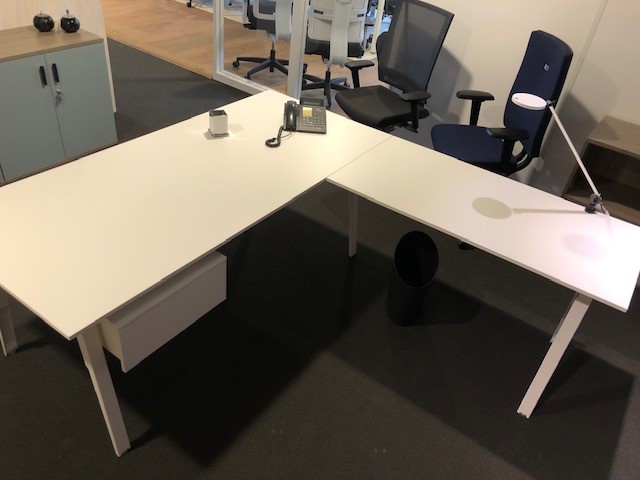 Febru Sox wit bureau hoogte verstelbaar 