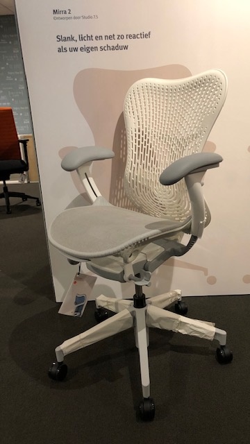 Herman Miller Mirra2 full option fog/studio white edition 