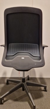 Interstuhl EveryIs1 bureaustoel  EV311 3