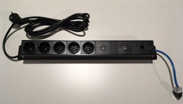 Götessons Powerinlay 5 x Stroom, 4 x USB charger, 1 x Data en 1 x HDMI    721009 0