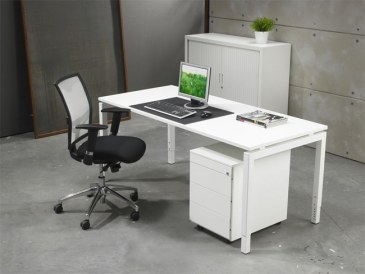 Orange Office bureautafel Q-BIC 200 x 100 cm  OO 4Q201 0