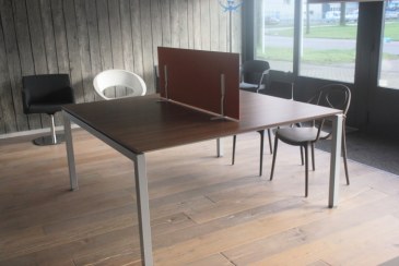 U4 vergadertafel 160*160 cm [12]  U4-OUTLET-01 0